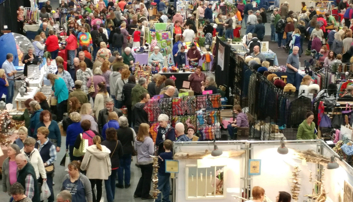 40th Annual Augusta Civic Center Thanksgiving Weekend Christmas in New England Craft Show