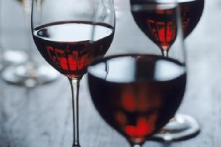 Pinots on Parade: A Wine Tasting